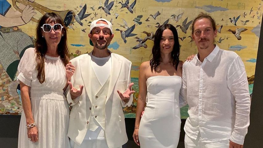 Jennifer Schwalbach Smith, Kevin Smith, Jordan Monsanto und Jason Mewes bei Jennifer Lopez' Hochzeit