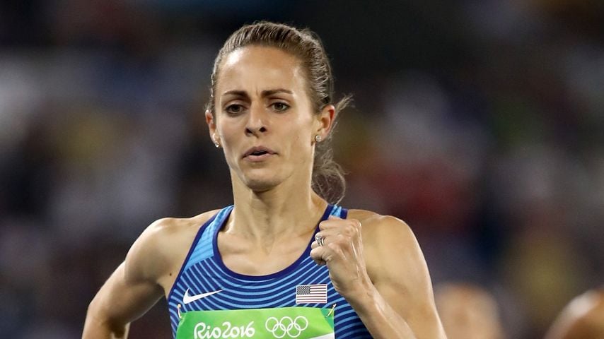 Wiederbelebt: Olympionikin Jenny Simpson kollabiert bei Lauf