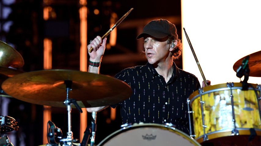 Jeremiah Green bei einem Konzert von Modest Mouse, Dezember 2021