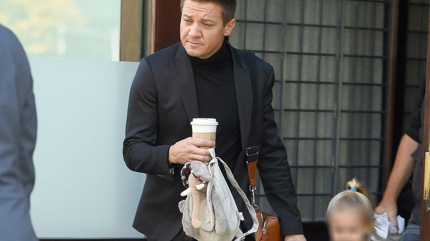 Nach Biss-Story: Jeremy Renner & Tochter helfen Obdachlosen