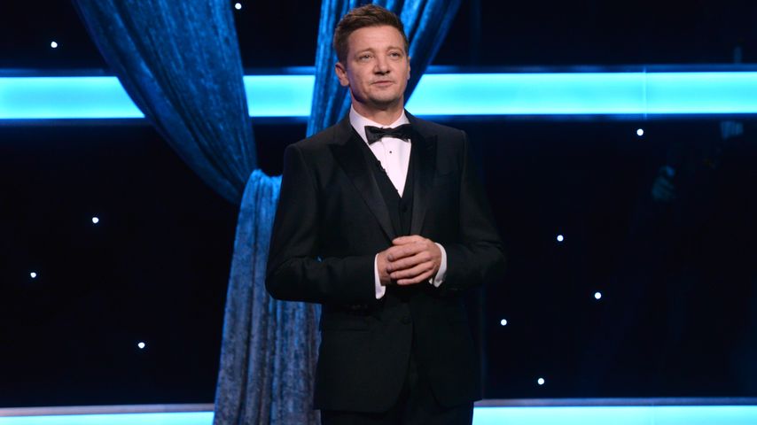 Jeremy Renner, 2021