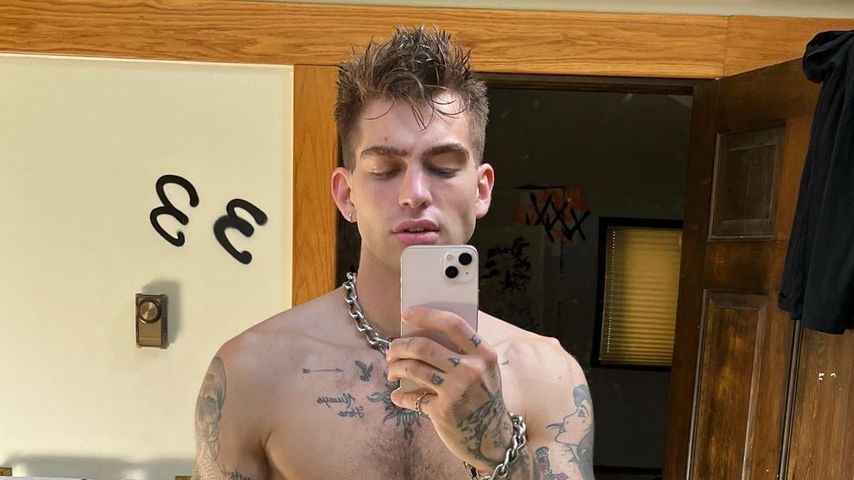 Jeremy Ruehlemann, Model