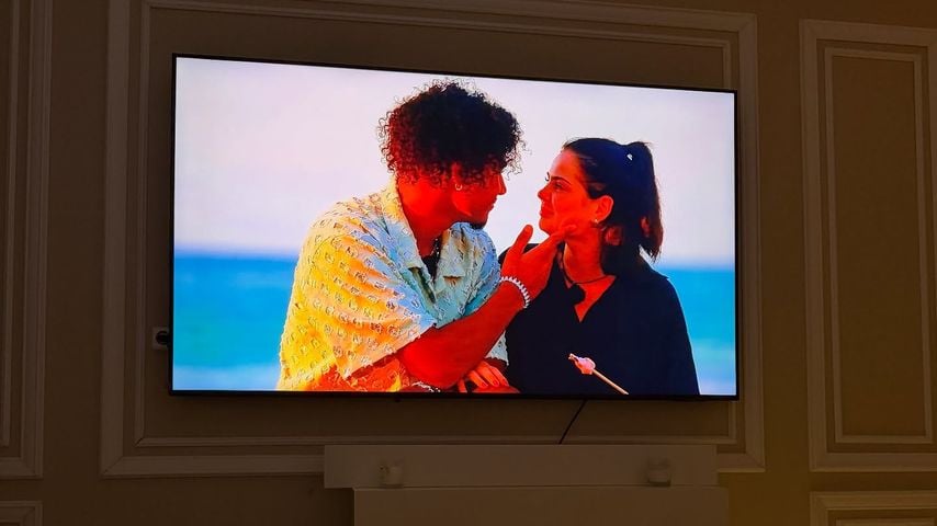 Jermaine Diallo und Linda Braunberger in ihrer neuen Wohnung