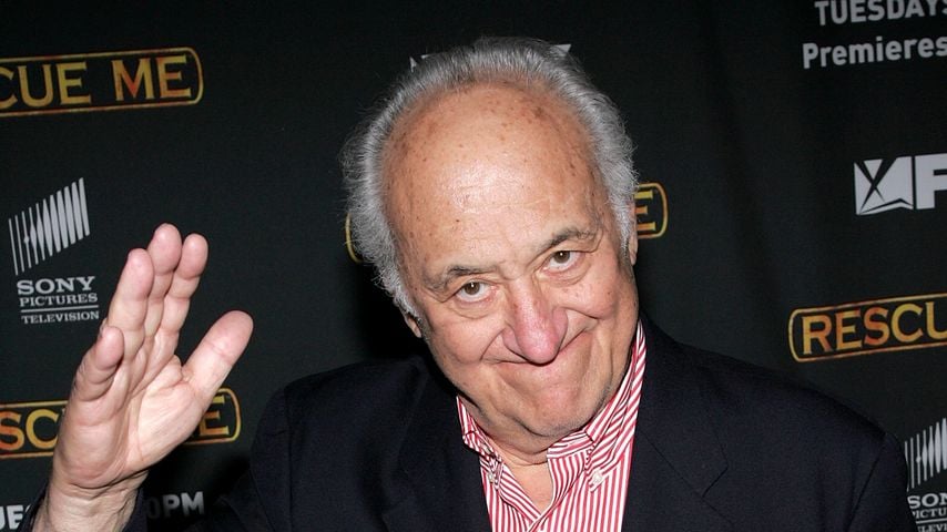 Jerry Adler, Schauspieler und Broadway-Regisseur