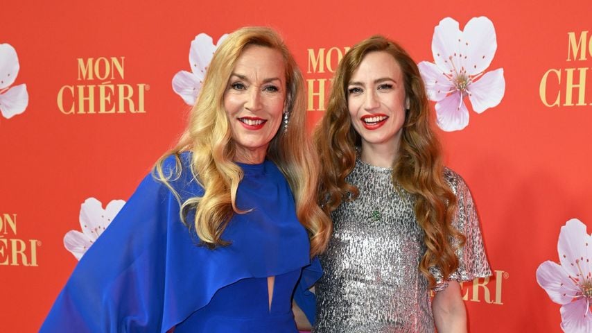 Jerry Hall und Elizabeth Jagger, Dezember 2024