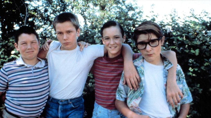 Jerry O’Connell, River Phoenix, Wil Wheaton und Corey Feldman in einer Szene aus "Stand by Me" (1986)