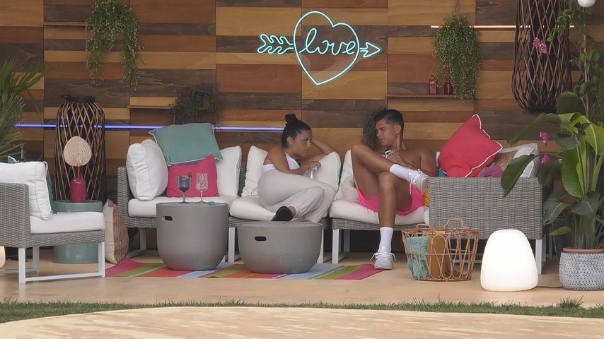 Trotz Korb: Will "Love Island"-Jess Robin nicht aufgeben?