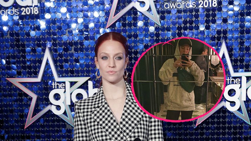 Jess Glynne wurde in diesem Outfit von Restaurant abgelehnt