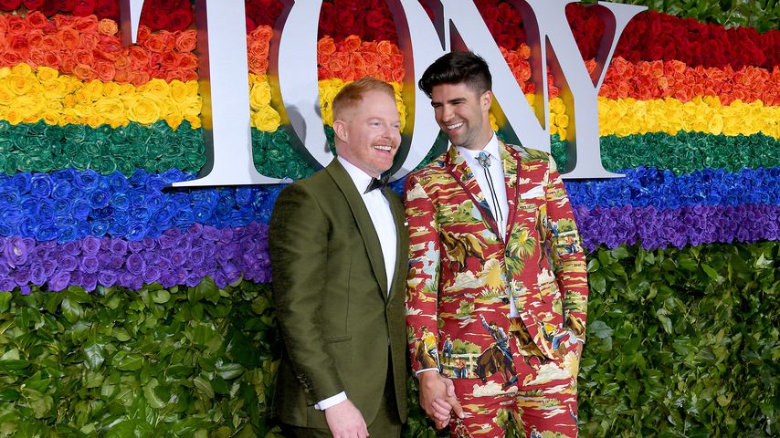 Jesse Tyler Ferguson und Justin Mikita bei den Tony Awards