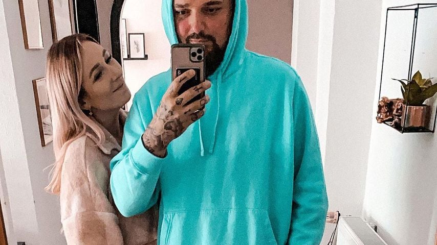 Jessi und Nik Schröder mit Tochter Hailey Emilia