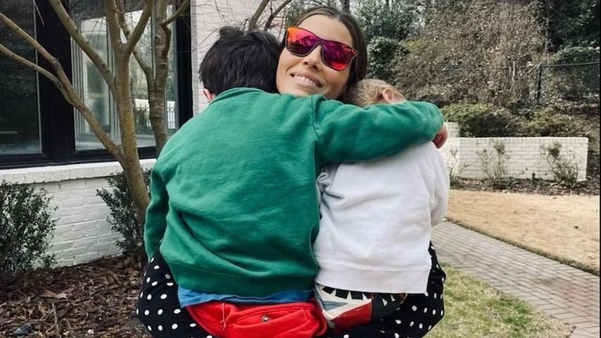 Jessica Biel mit ihren Söhnen Phineas und Silas