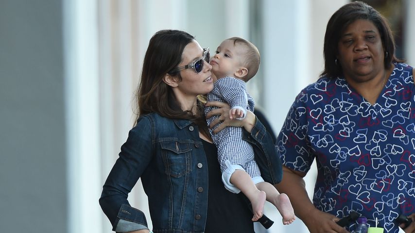 Jessica Biel: So süß meistert sie ihren Mama-Alltag!