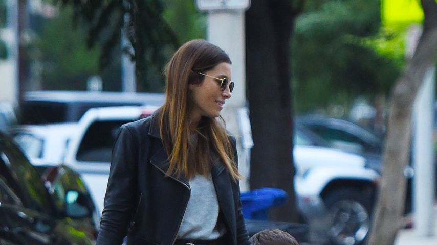 Jessica Biel mit ihrem Sohn Silas