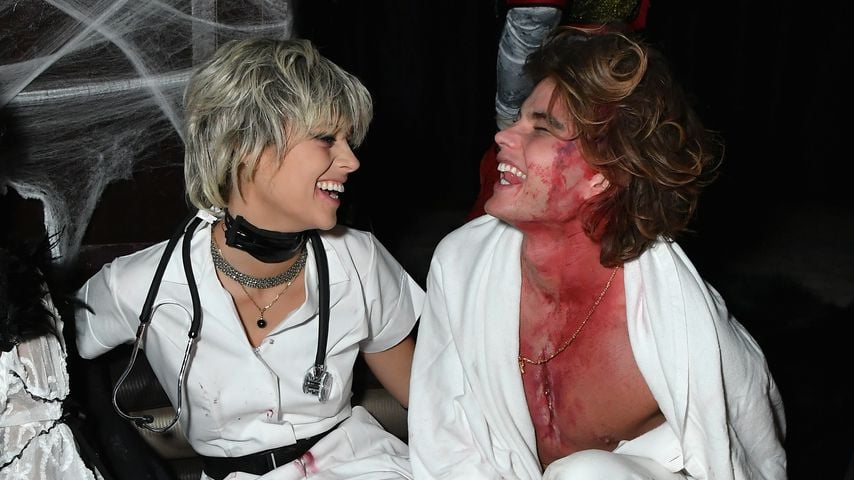 Jessica Clarke und Jordan Barrett auf der Halloween-Party von Heidi Klum