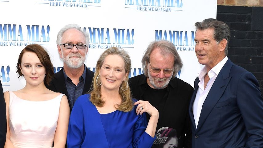 Jessica Keenan Wynn, Gary Goetzman, Meryl Streep, Benny Andersson und Pierce Brosnan im Jahr 2018