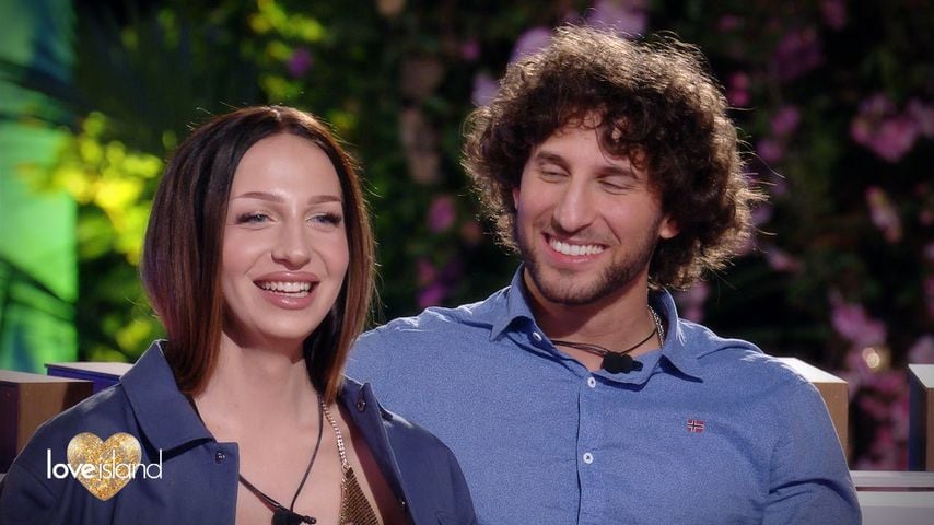 Jessica und Adriano bei "Love Island"
