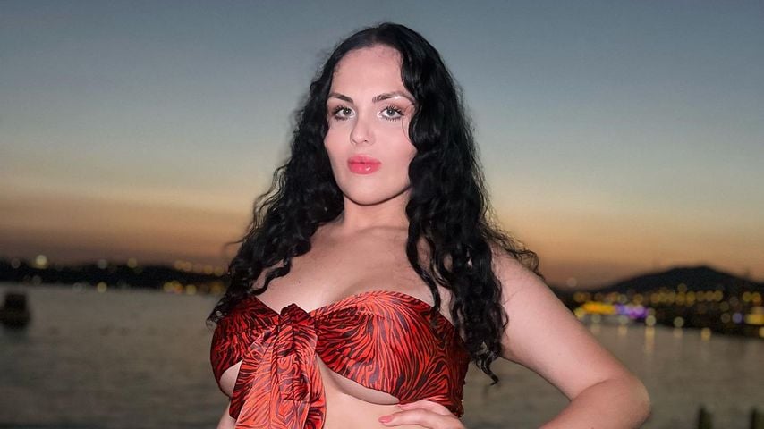 Jessica Zemer, Gewinnerin der "Realitystar Acadmey"