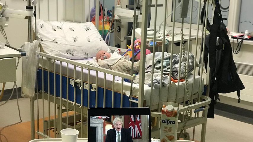 Jessie Caves Sohn im Krankenhaus, Januar 2021