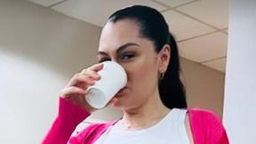 Jessie J präsentiert ihren After-Baby-Body in enger Jeans