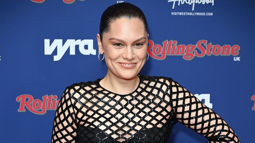 Jessie J erobert den roten Teppich im gewagten Mesh-Look