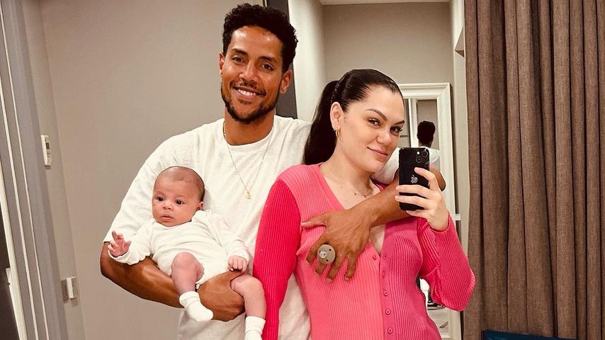 Jessie J (r.) ihr Partner und Baby