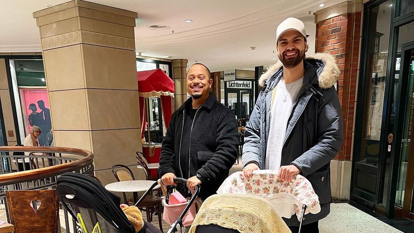 Mit Kinderwagen: Jimi Blue mit Snow Elanie unterwegs