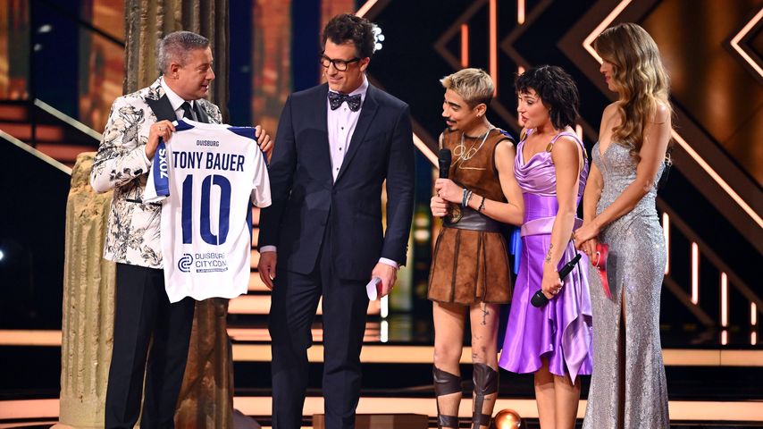 Joachim Llambi, Daniel Hartwich, Tony Bauer, Anastasia Stan und Victoria Swarovski bei "Let's Dance"