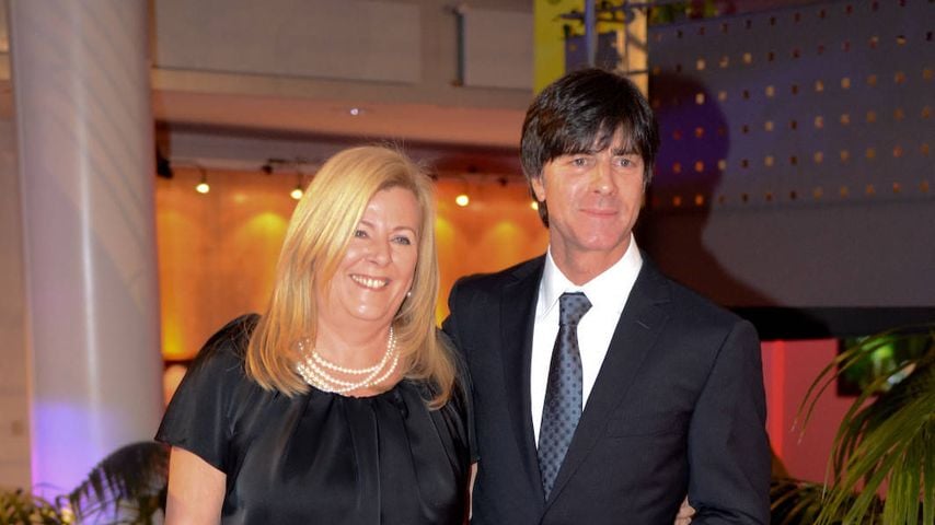 Joachim Löw und Daniela Löw bei der Verleihung des Deutschen Medienpreises 2010 in Baden-Baden