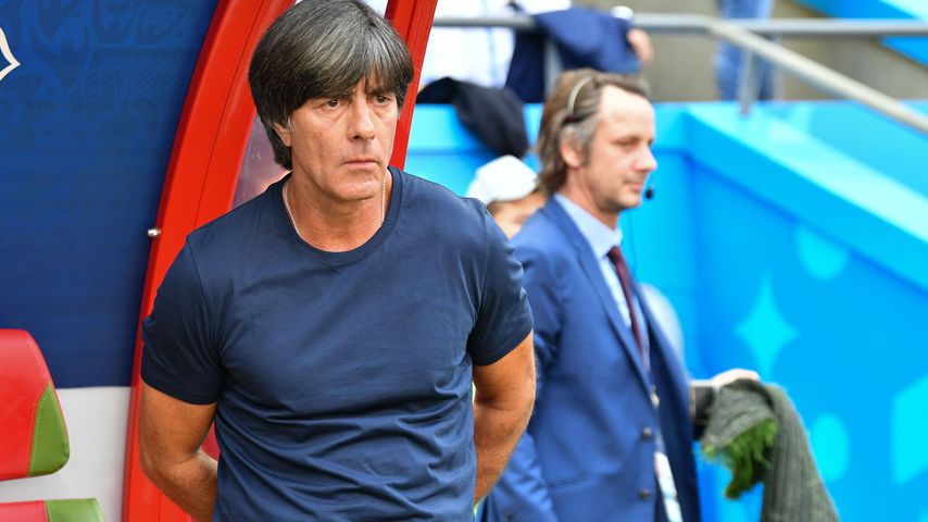 Anzug & Frisur: Südkorea-Coach ist Jogi Löws WM-Double