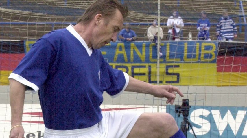 Joachim Streich bei einem Fußballspiel im Jahr 2004