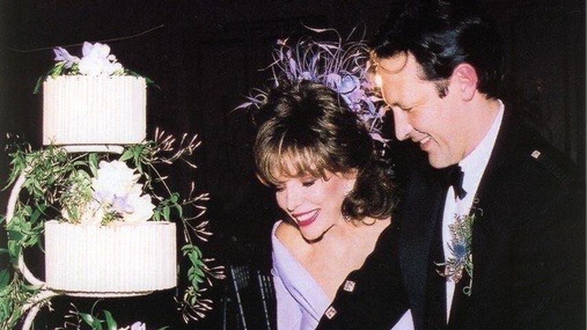20 Jahre glücklich: Joan Collins (88) teilt Hochzeitsfoto