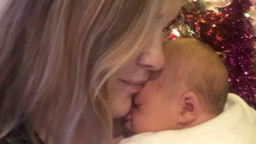 Joanna Page und ihr Baby im Dezember 2021