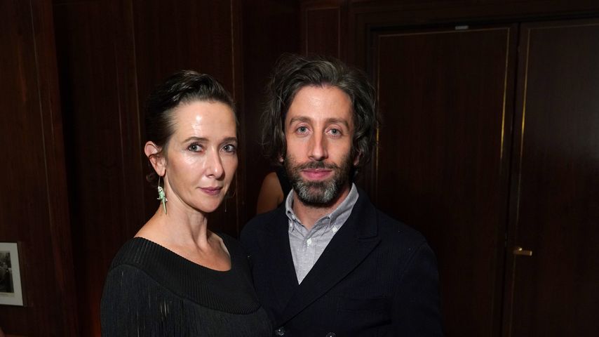 Jocelyn Towne und Simon Helberg, 2021