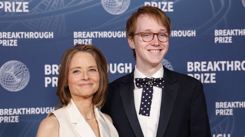 Jodie Foster und ihr Sohn Kit Bernard beim Breakthrough Prize im April 2025