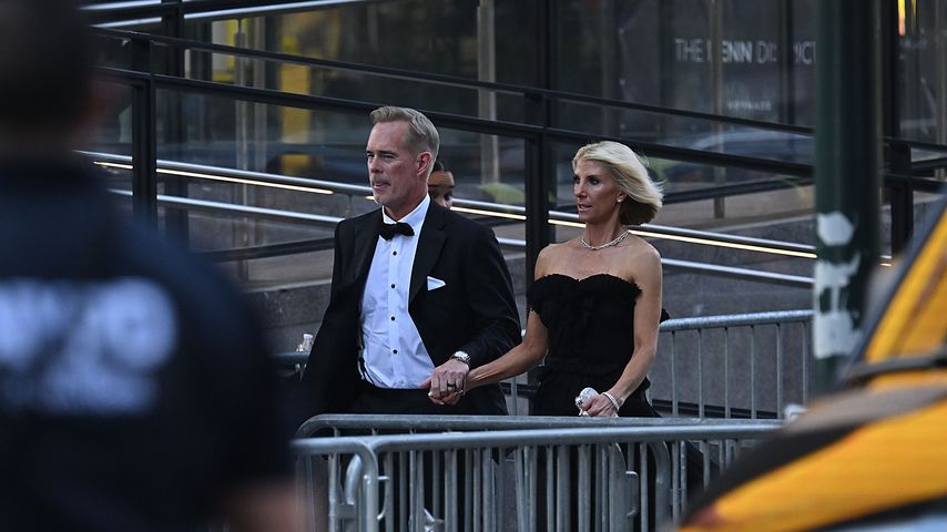 Joe Buck und Michelle Beisner-Buck treffen am Madison Square Garden ein, New York, 3. Juli 2026
