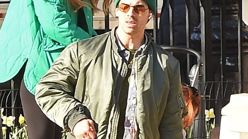 Joe Jonas mit seiner Tochter Willa