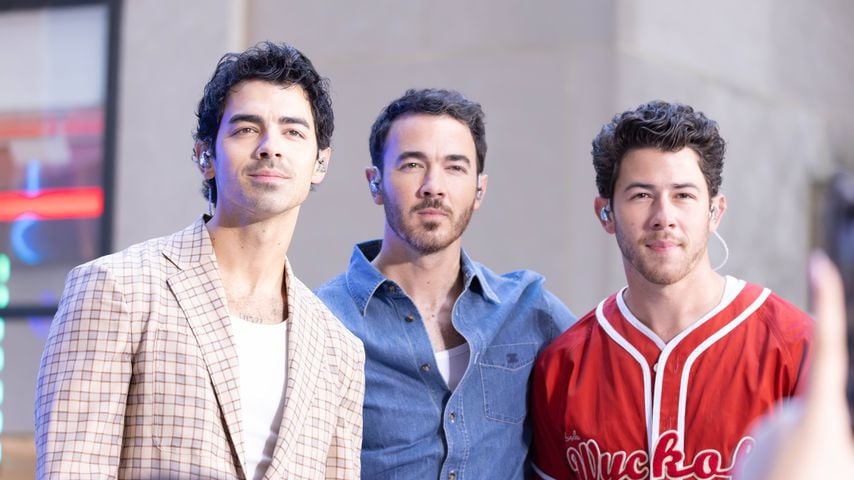 Jonas Brothers enthüllen Geschlecht eines Fan-Babys live