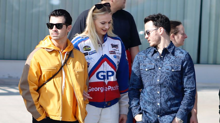 Joe Jonas, seine Frau Sophie Turner und Kevin Jonas in Barcelona im Februar 2020