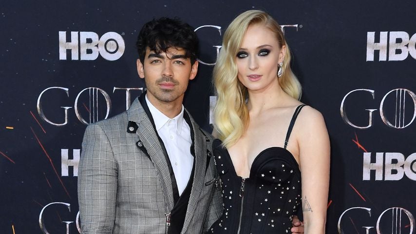 "Vorsichtig": Nur Familie darf zu Joe Jonas und Sophies Baby