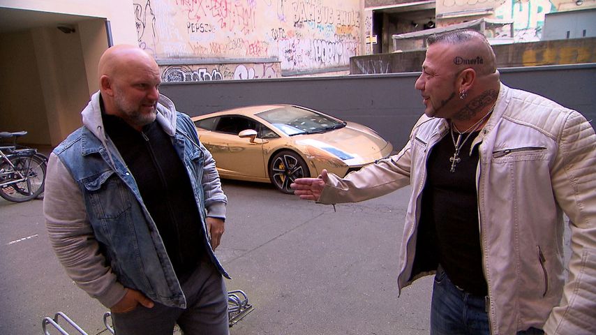 Joe (Lutz Schweigel) und Fabrizio (Fernando Dela Vega) bei "Berlin - Tag & Nacht"