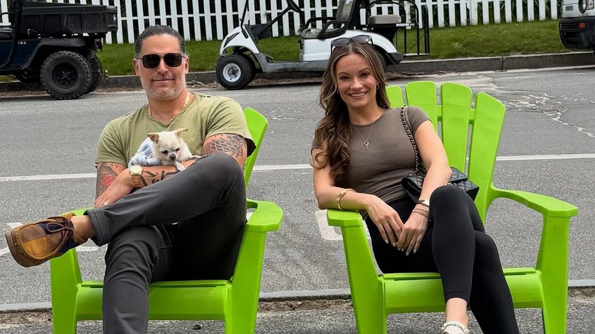 Joe Manganiello und Caitlin O'Connor und Hund Bubbles, Juni 2025