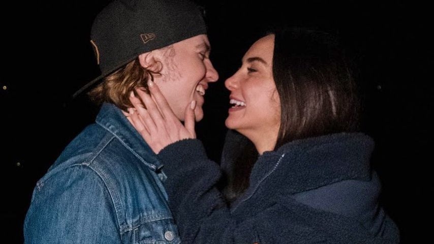 Überglücklich: "Kissing Booth"-Joel Courtney hat geheiratet