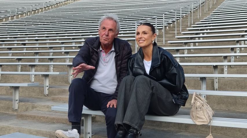 Jörg Wontorra mit seiner Tochter Laura Wontorra im Stadion