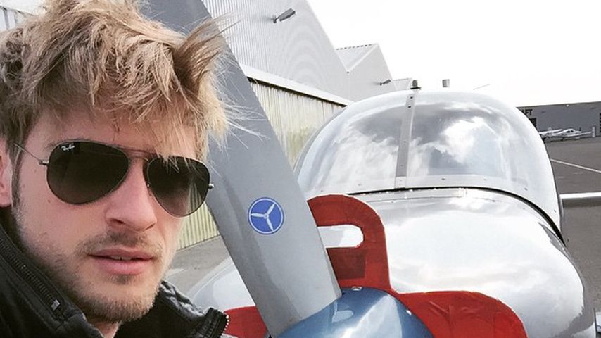 Jörn Schlönvoigt mit seiner Kunstflugmaschine