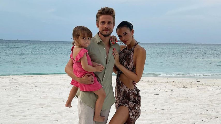 Jörn und Hanna Schlönvoigt mit ihrer Tochter Delia