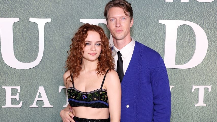 Joey King und Steven Piet bei der New Yorker Premiere von Hulus "Murdaugh: Death In The Family" am 13. Oktober 2025
