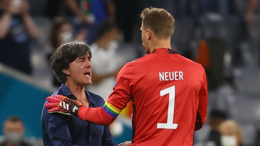 Jogi Löw und Manuel Neuer beim EM-Spiel Deutschland gegen Ungarn, 2021