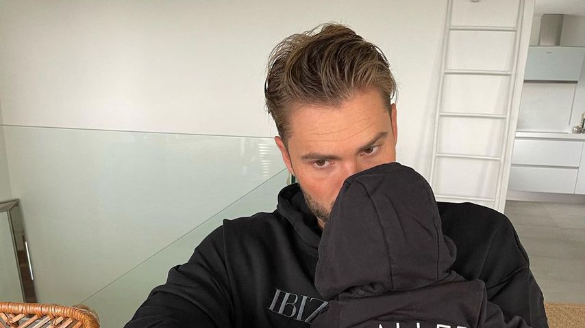 Johannes Haller mit seiner Tochter Hailey-Su im Oktober 2021 auf Ibiza
