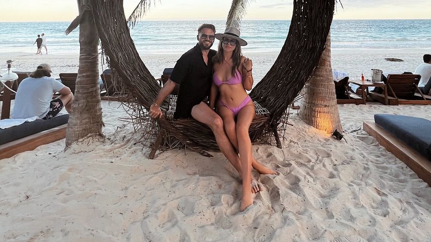 Johannes Haller mit seiner Frau Jessica im Januar 2022