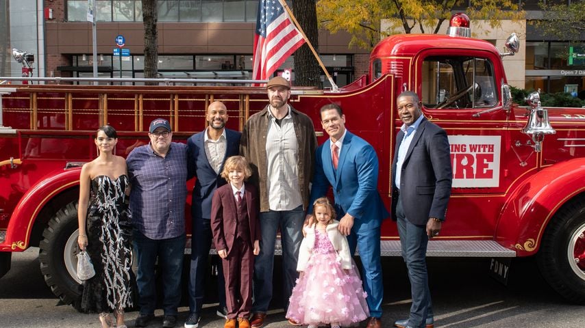 John Cena (2.v.r.) bei der Premiere von "Playing With Fire" im Oktober 2019